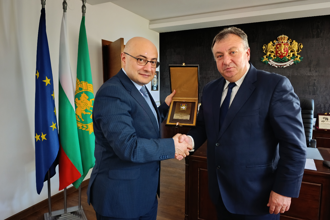 Община Шумен и посланикът на Азербайджан обсъдиха нови възможности за икономическо и културно сътрудничество